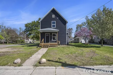 702 Morton, Belding, MI 48809