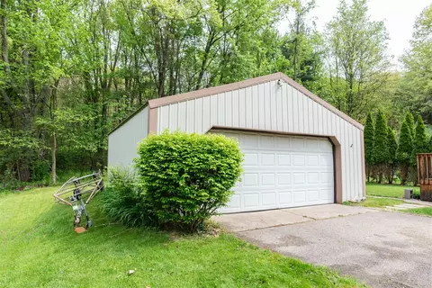 12886 Sycamore Pt, Plainwell, MI 49080 photo 48
