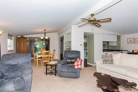 12886 Sycamore Pt, Plainwell, MI 49080 photo 3