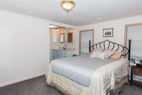 12886 Sycamore Pt, Plainwell, MI 49080 photo 29