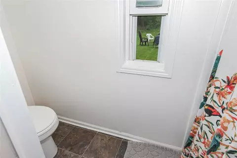 12886 Sycamore Pt, Plainwell, MI 49080 photo 36