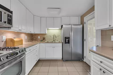 3942 Viking, Jackson, MI 49201 photo 12