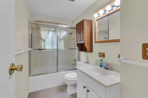 3942 Viking, Jackson, MI 49201 photo 19