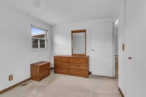 3942 Viking, Jackson, MI 49201 photo 16