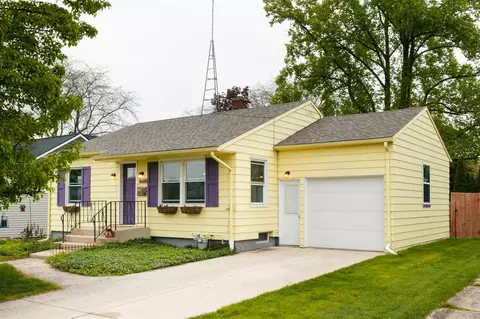 853 Kingsley, Saint Joseph, MI 49085