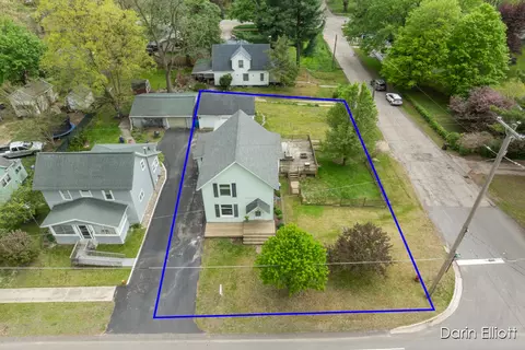 321 W Ellis, Belding, MI 48809