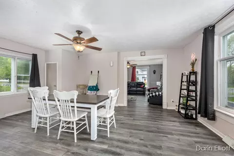 321 W Ellis, Belding, MI 48809 photo 12