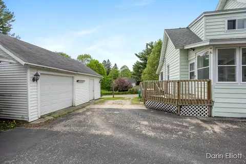 321 W Ellis, Belding, MI 48809 photo 25