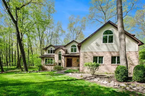 Exterior - 8461 Webster Hls, Dexter, MI 48130 photo 4 of 8