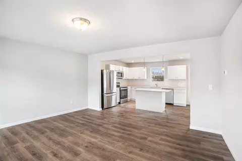 7987 Sierra, Belding, MI 48809 photo 2