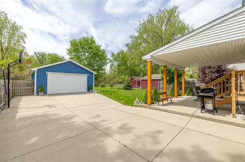 1719 Center, Carleton, MI 48117 photo 39