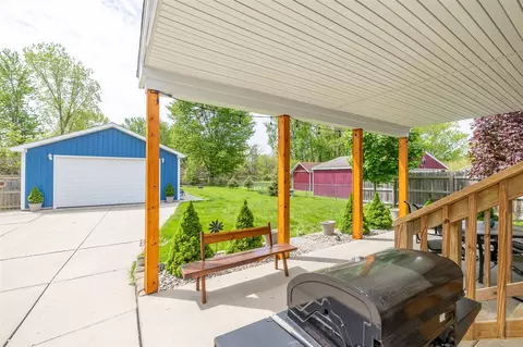 1719 Center, Carleton, MI 48117 photo 35