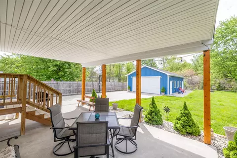 1719 Center, Carleton, MI 48117 photo 3