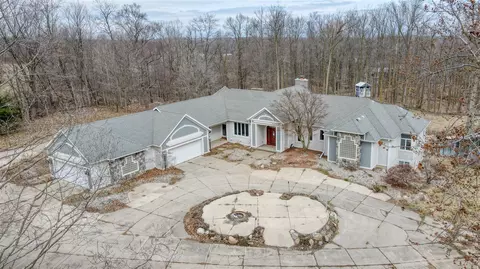 4390 104th, Byron Center, MI 49315