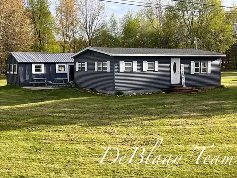 6061 Cutler, Lakeview, MI 48850