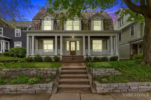 554 Madison, Grand Rapids, MI 49503