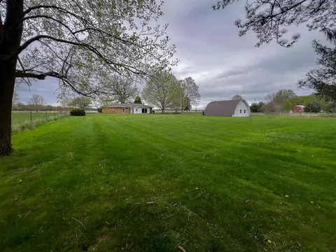 351 W Maple, Climax, MI 49034 photo 17