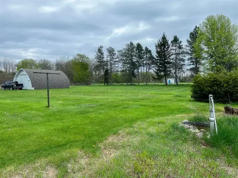 351 W Maple, Climax, MI 49034 photo 7