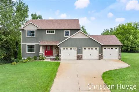 9446 Stone Vw, Rockford, MI 49341