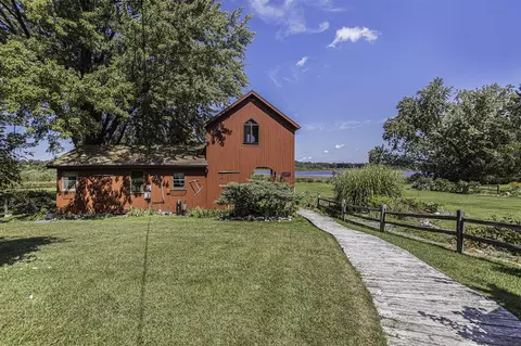 6520 Oakwood, Delton, MI 49046