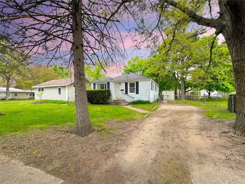 2436 Harding, Muskegon, MI 49441