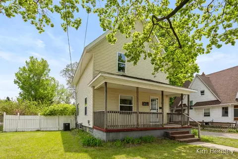 545 Howard, Belding, MI 48809 photo 3