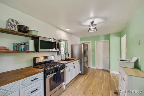 545 Howard, Belding, MI 48809 photo 16