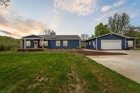 75349 12th, South Haven, MI 49090