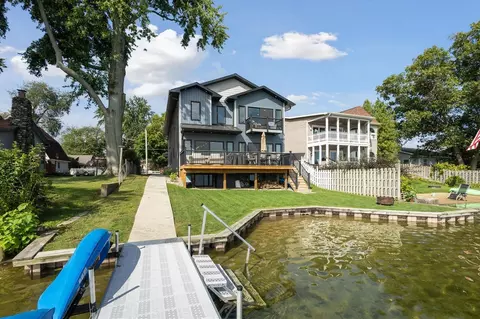 292 Lyon Lk, Marshall, MI 49068