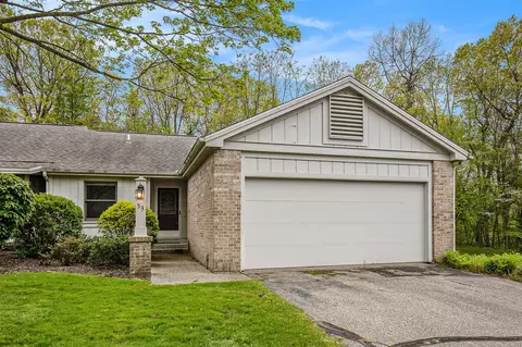 53 Skyline #155, Grand Rapids, MI 49504