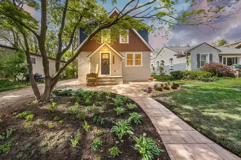 1435 Harpst, Ann Arbor, MI 48104