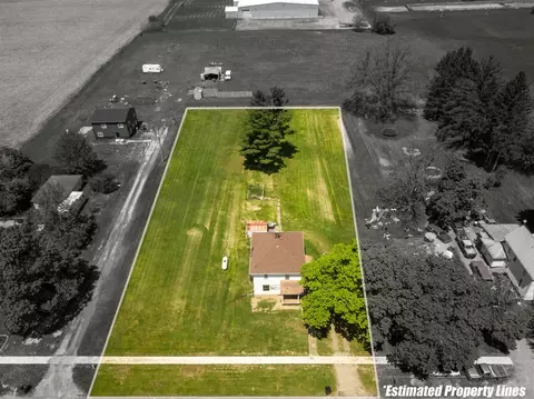 402 W W Ctr, Waldron, MI 49288 photo 2