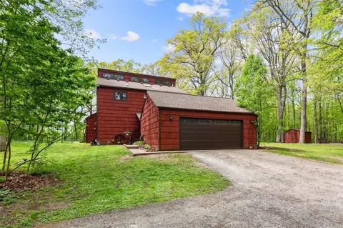 3111 Jeanette, Chelsea, MI 48118