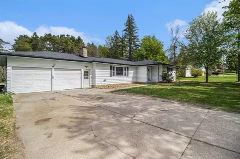 413 Bailey, Big Rapids, MI 49307 photo 5