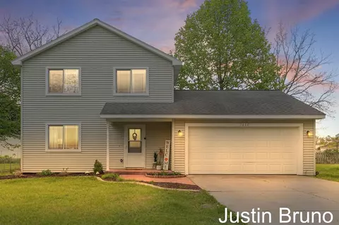 5660 Crippen, Wyoming, MI 49548