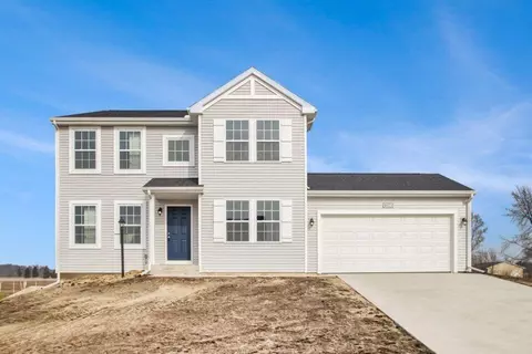 13686 Oasis, Holland, MI 49424