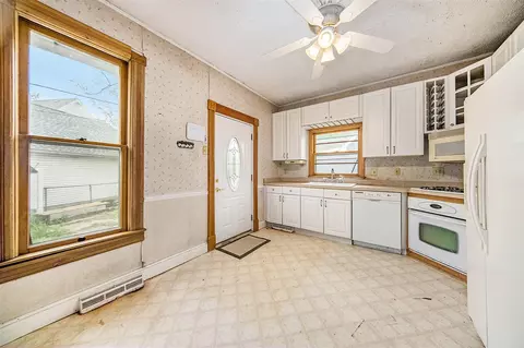 237 E Main, Milan, MI 48160 photo 8