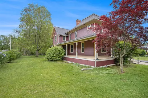 219 Hicks, Plainwell, MI 49080