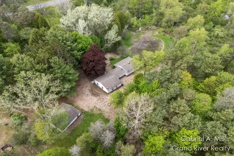 11430 Algoma, Rockford, MI 49341