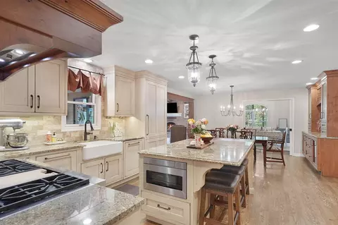326 Greentree, Ada, MI 49301 photo 10