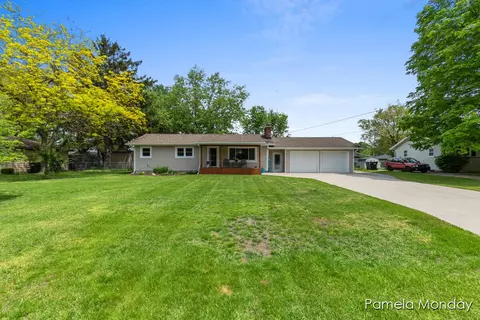 6538 Oakland, Jenison, MI 49428