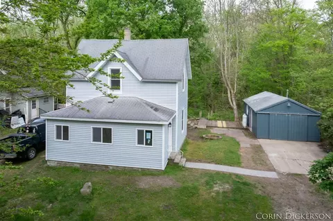 151 Park, Allegan, MI 49010