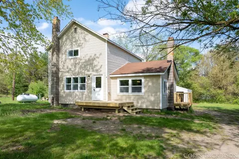 3188 E Stage, Ionia, MI 48846 photo 2