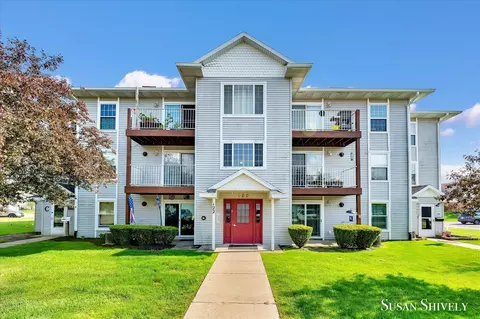 122 Ida Red #104, Sparta, MI 49345