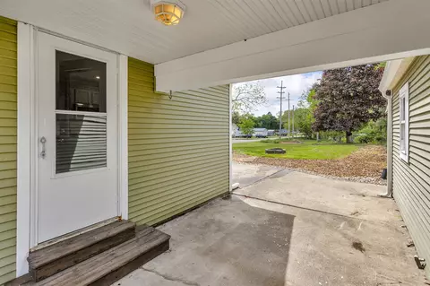 338 Marion, Jackson, MI 49203 photo 35