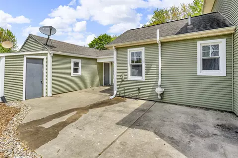 338 Marion, Jackson, MI 49203 photo 37