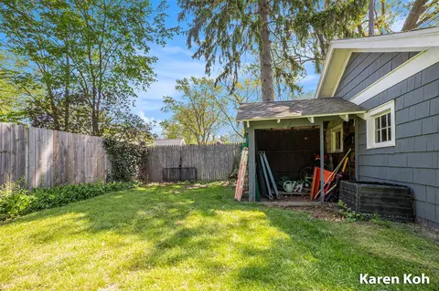 Exterior - 521 E Savidge, Spring Lake, MI 49456 photo 10 of 11