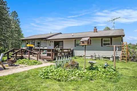 4885 S M 66, Nashville, MI 49073