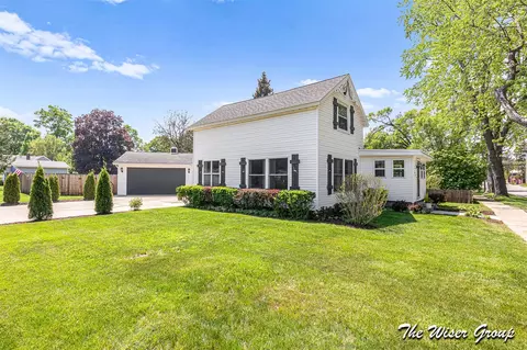 88 E Cherry, Cedar Springs, MI 49319