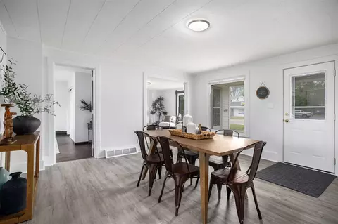 Dining - 634 E Chicago, Bronson, MI 49028 photo 1 of 2